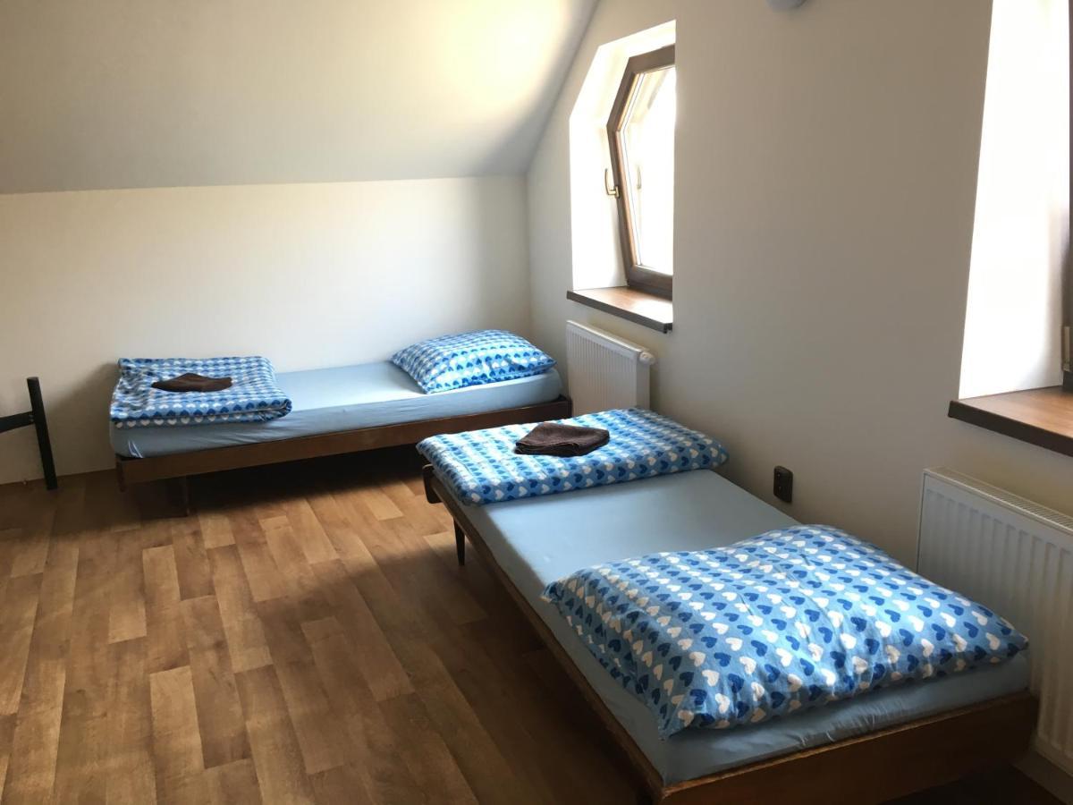 Restaurace U Kostela Hotel Marianske Radcice Eksteriør billede